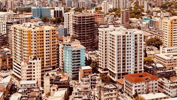 Erster Blick aus dem Flugzeug auf die Stadt.