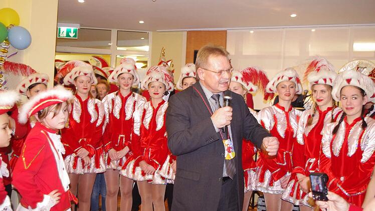 Bürgermeister Wolfgang Beiergrößlein begrüßte die Fousanaochter.
