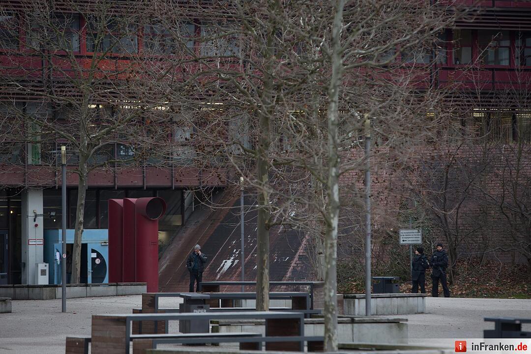 Großeinsatz an der Uni Nürnberg
