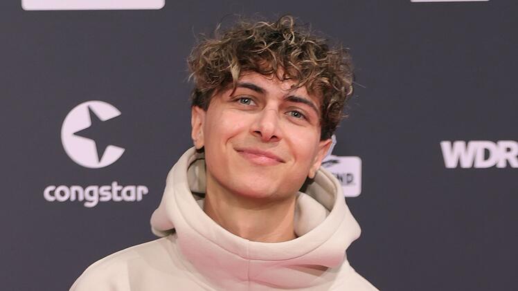 2016 chartete Lukas Rieger mit seinem Deb&uuml;talbum "Compass" auf Platz vier der deutschen Charts. Mit "Code" ging es 2018 sogar auf Platz zwei.