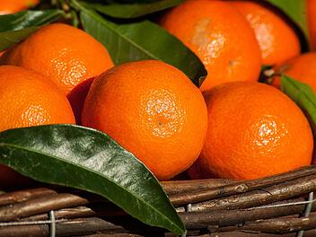 Lose Mandarinen sind eine frische und gesunde Alternative ohne Verpackungsrisiken.