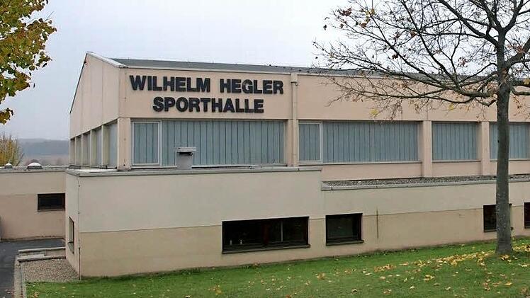 Das Großprojekt Sanierung der Wilhelm-Hegler-Sporthalle ist unaufschiebbar.  Foto: Stefan Geiger