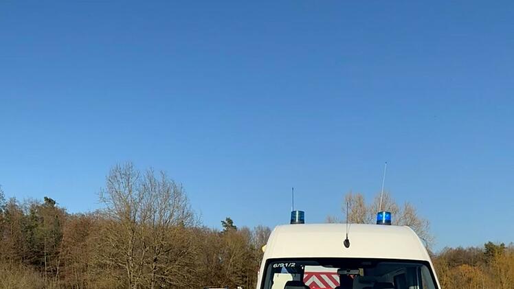 Dechsendorf: Spaziergänger versinkt in Schlamm - "steckte bis zu den Hüften fest"