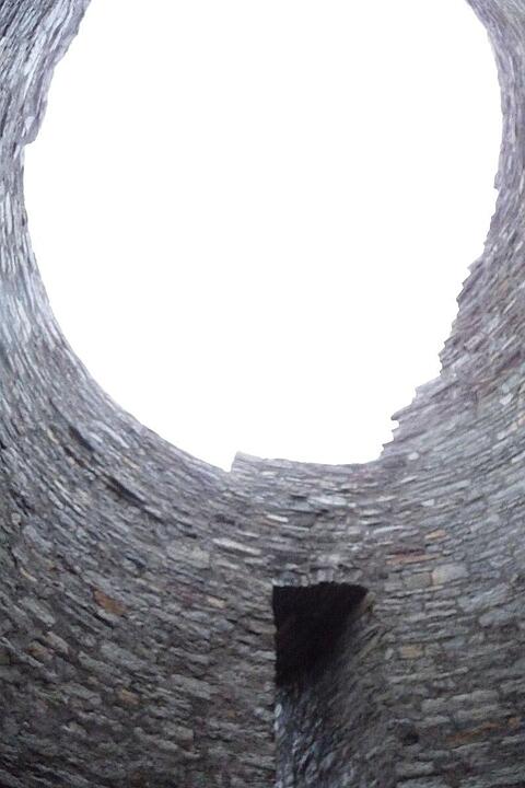 Blick nach oben im Turm