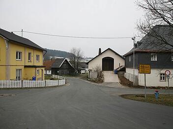 In Steinbach sollen keine Schilder aufgestellt werden, die auf eine "rechts vor links"-Regelung hinweisen. Denn die gilt ohnehin, wenn an Einmündungen keine anderweitigen Verkehrszeichen angebracht sind. Dies ist in Steinbach der Fall. Foto: Klaus Klaschka