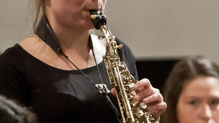 Rebekka Hartan (Saxofon)