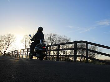 Mofafahrer Unfall (Symbolbild)