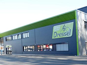 Der Fahrradcenter Dressel im Baugebiet „Fröschbrunn“ wird um Verkaufs- und Lagerflächen erweitert.