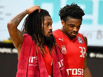 Ratlose Bamberger Kreativabteilung nach dem Ausscheiden: Paris Lee (links) und Retin Obasohan Daniel Löb / POOL via Eibner-Pressefoto / Michael Memmler