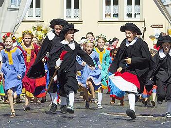Zum 95. Mal führen in diesem Jahr die Münnerstädter Bürgerinnen und Bürger ihr Heimatspiel "Die Schutzfrau von Münnerstadt" auf. Spieltermine sind: 28. August, 4. und 11. September. Foto: Christine Schikora