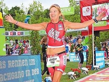 Christine Schrenker hat sich optimal auf die Wettkampf-Saison 2020 vorbereitet, muss sich jetzt allerdings wie so viele Sportler, in Geduld &uuml;ben. Ihren Optimismus hat die Coburgerin aber nicht verloren.  Foto: Archiv