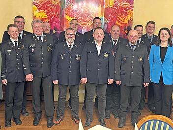 Erinnerungsfoto nach der Ehrung.