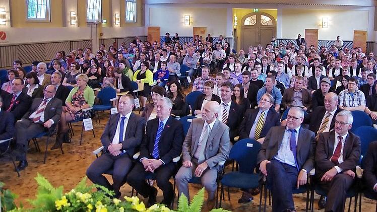 Volles Haus im Tattersall bei der Freisprechung der Auszubildenden im Handwerk. Fotos: Klaus Werner