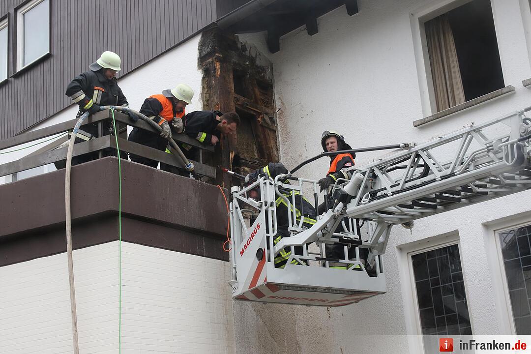 Schwelbrand in Gasthof in Großheirath