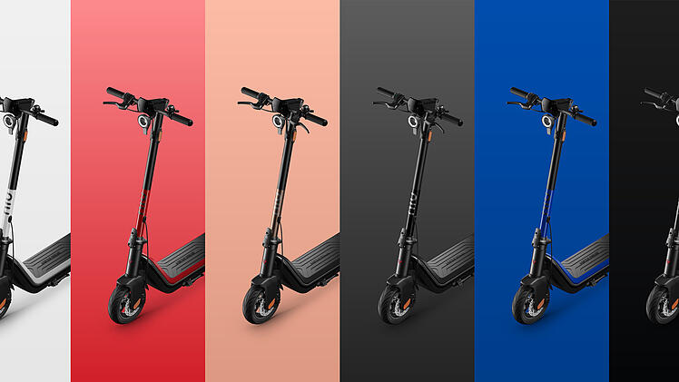 NIUs elektrischer Hightech Kick Scooter