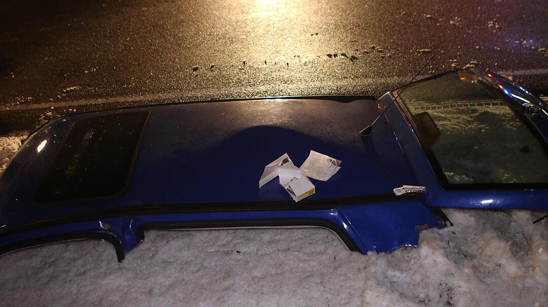 Frontalzusammenstoss auf der B2 fordert zwei verletzte Personen