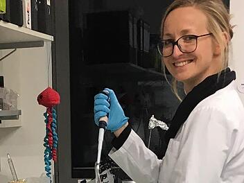 Von der 1,0-Abiturientin zur ausgezeichneten Wissenschaftlerin: Ruth Eichner ist von der Forschung fasziniert. In ihrer Freizeit geht sie gern Bergsteigen, Skifahren und Tanzen.  Foto: privat