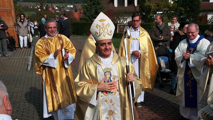 Festgottesdienst in der Begegnungsstätte Heroldsbach.  Josef Hofbauer