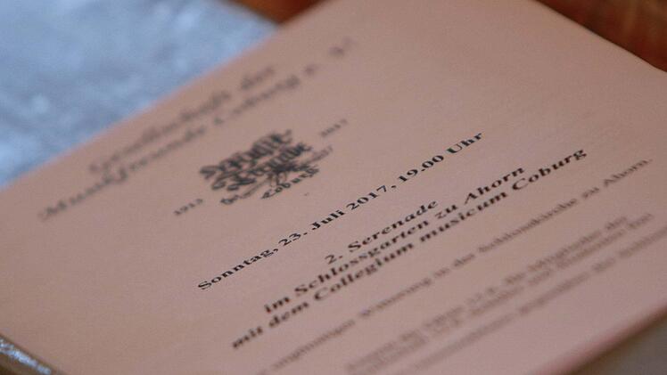 Impressionen von der Ahorner Serenade mit dem Collegium musicum Coburg unter Leitung von Thomas EhrleFoto: Jochen Berger