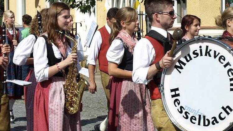 Der Musikverein Hesselbach besteht seit 40 Jahren.  Foto: Roland Schönmüller