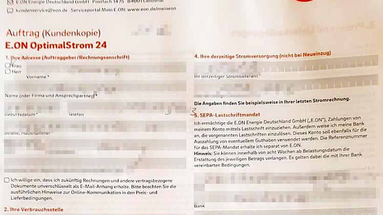 Wesentliche Angaben wie die Preise sind bei dem Vertrag, den eine Bambergerin abgeschlossen hat, nicht ausgefüllt.  Foto: Marion Krüger-Hundrup