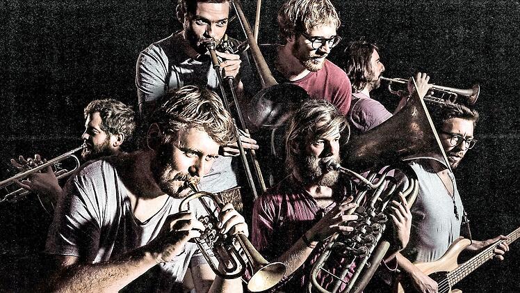 "LaBrassBanda" mixt Volksmusik mit Ska, Reggae und Techno. Foto: privat