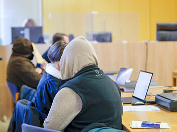 Prozess wegen mutmaßlichem sexuellen Missbrauchs von Schutzbefohlenen Prozess wegen mutmaßlichem sexuellen Missbrauchs von Schutzbefohlenen