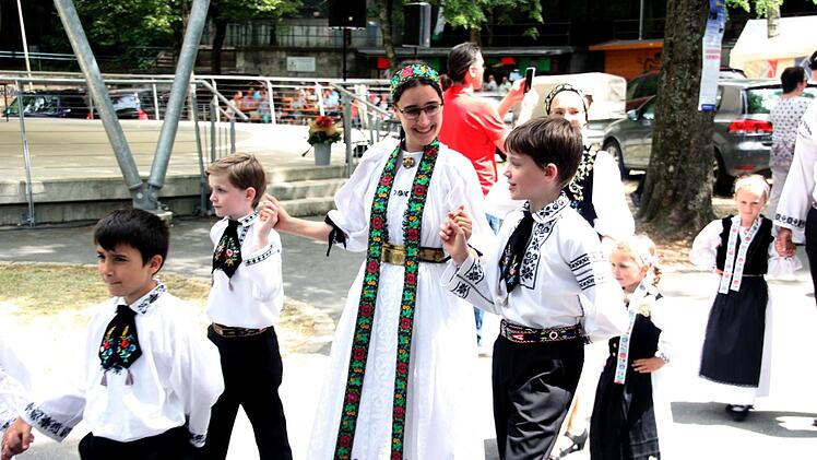 Impressionen vom Kronenfest  Foto: Richard Sänger