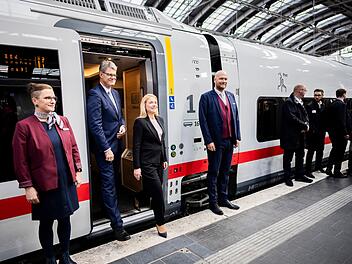 Premiere des neuen ICE L der Deutschen Bahn
