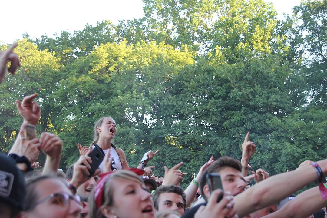BONEZ MC und RAF Camora bringen die Meute bei Rock im Park 2019 zum eskalieren