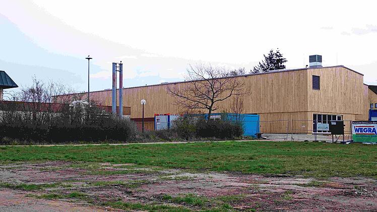 Die Aufregung um den Hallenboden hat sich in Weisendorf wieder weitgehend gelegt.