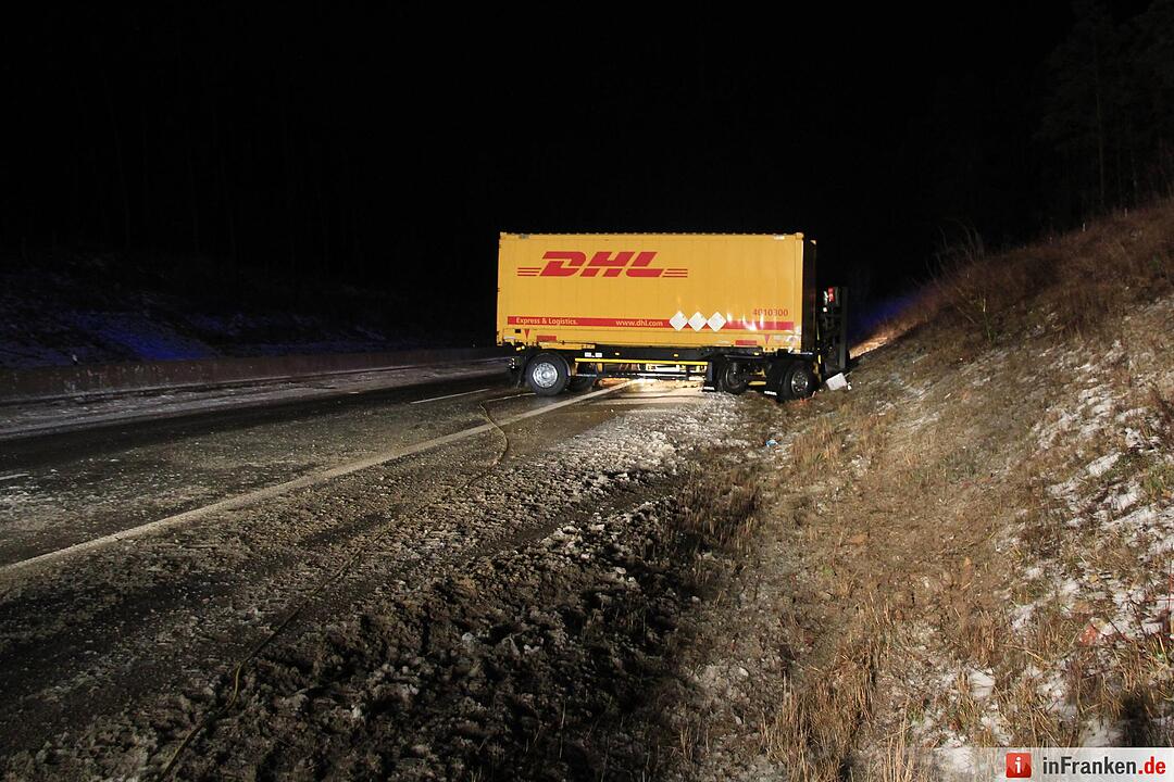 Tödliche Lasterunfall in Unterfranken: Lkw-Fahrer stirbt auf der A71
