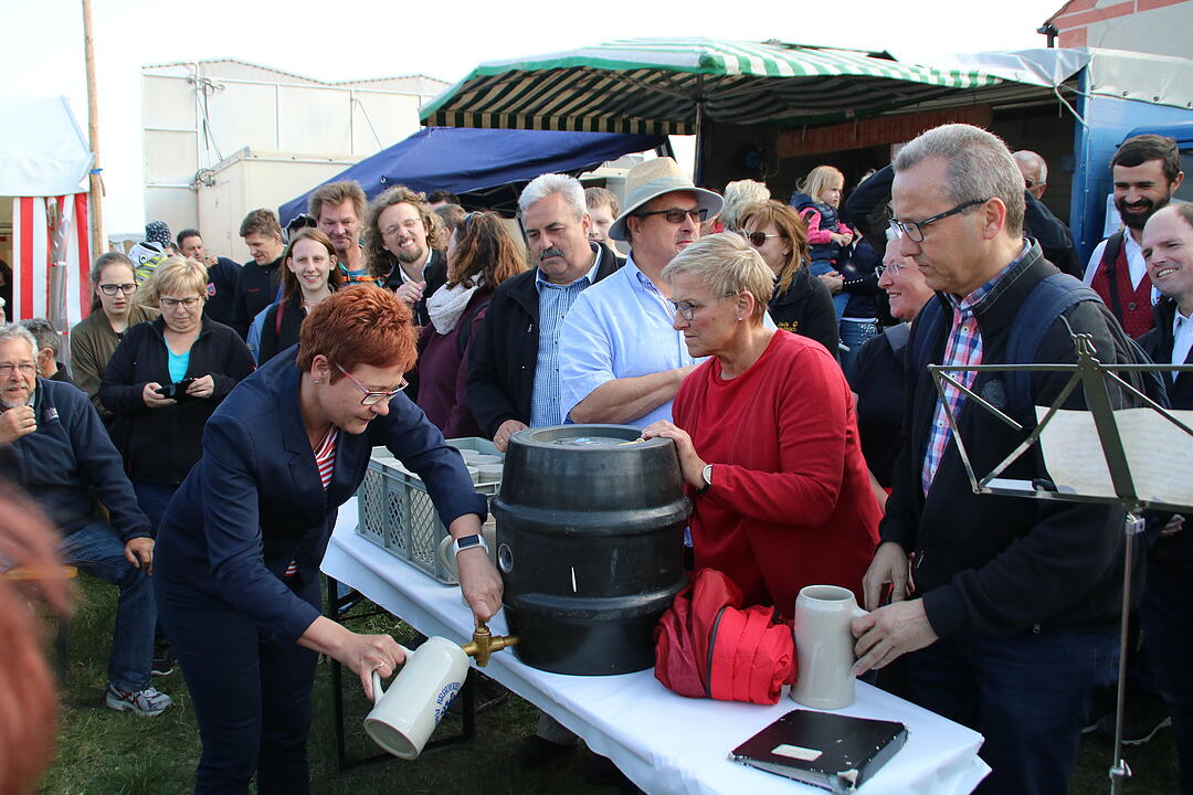 Walberla-Fest 2018: Bieranstich und Baumstellen auf dem Walberla