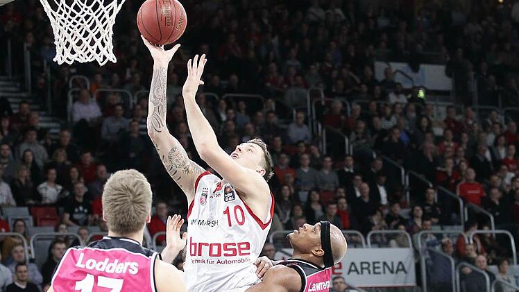 Spiel Brose Baskets gegen Telekom Baskets am 3.1.16 Foto: sportpress