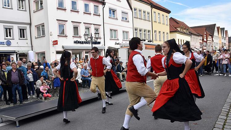 Die Volkstanzgruppe  Nassach