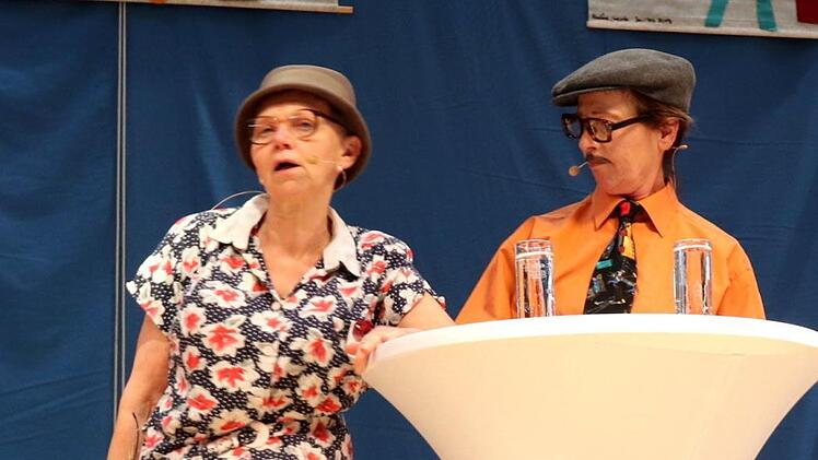 Impressionen vom Seniorenfasching    Foto: Johanna Blum