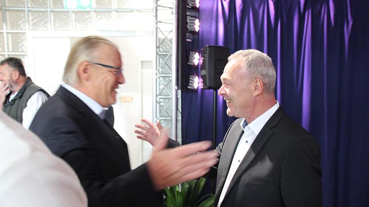 Empfang zum 60. Geburtstag von OB Frank Rebhan in Neustadt bei Coburg - hier der Jubilar mit Coburgs Alt-OB und seinem "alten Freund" Norbert KastnerOliver Schmidt