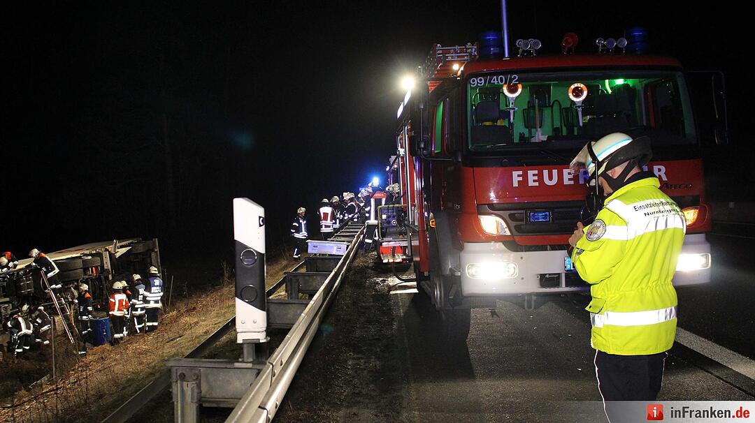 Lkw-Unfall auf A9 bei Schnaittach
