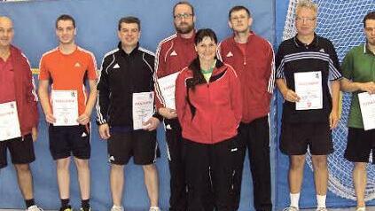 Herren A und C (von links): R. Baudler (TSV Bad Rodach), N. Weisser (TSV Meeder), M. Gundel (TSV Untersiemau), M. Florschütz (TSV Bad Rodach), M. Gottwald (TSV Großwalbur), S. von Berg (TSV Bad Rodach), K. Kuhn (TSV Bad Rodach), A. Scheibel (TSV Großwalbur).