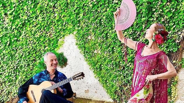 Das Duo Agua y Vino mit Barbara Hennerfeind und Erik Weisenberger