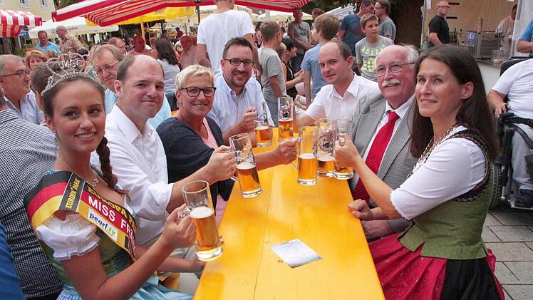 Das Ebermannstadter Altstadtfest ist eröffnet. Foto: Josef Hofbauer
