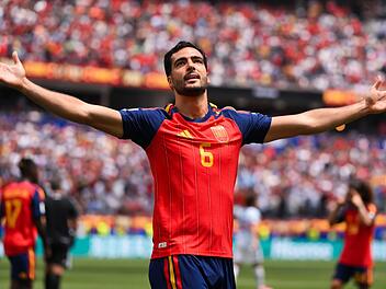 Mikel Merino traf zuletzt in zwei aufeinanderfolgenden K.o.-Spielen als Einwechselspieler f&uuml;r Spanien.
