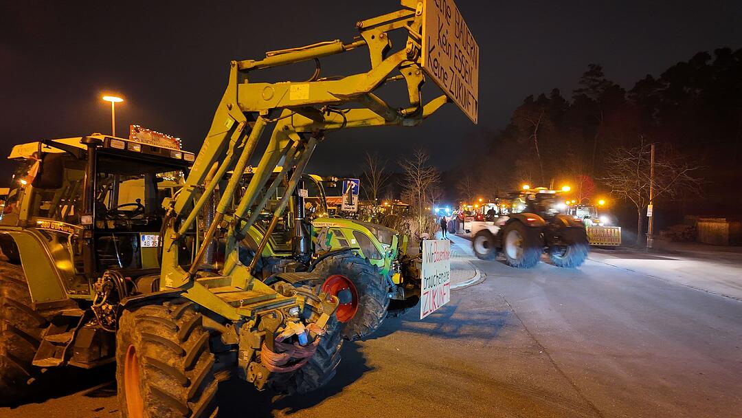 Bilder von der Mega-Demo in Nürnberg: Tausende Bauern demonstrieren