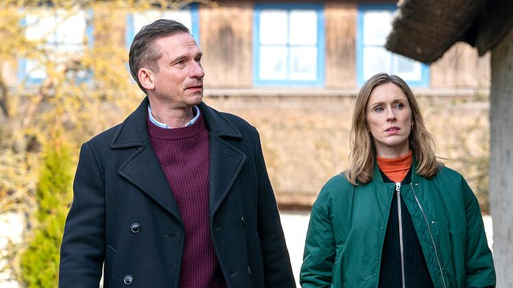 Rainer Witt (Till Firit) und Ellen Norgaard (Rikke Lylloff) ermitteln unter Hochdruck.