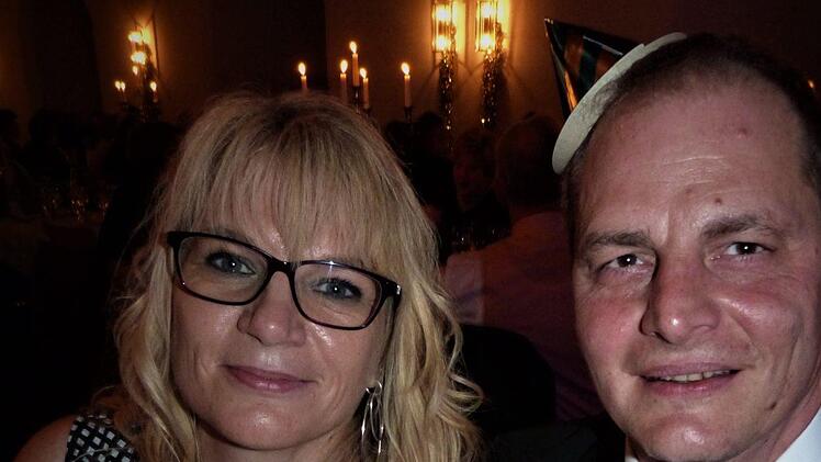 Dem Ehepaar Michaela Spieß und Axel Schott aus Herzogenaurach gefiel das Ambiente auf der Burg.