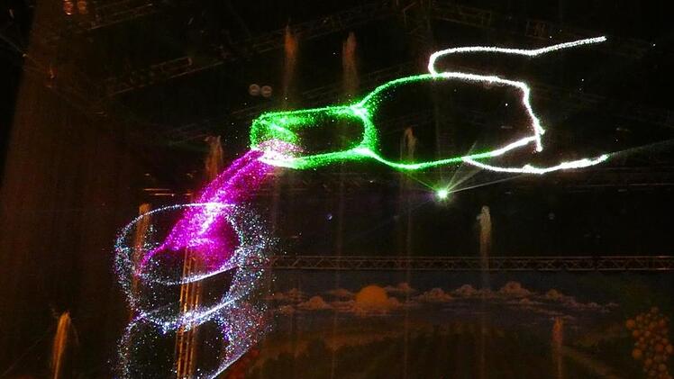 Lichtspiele beim Sander Weinfest