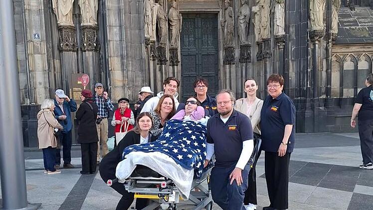 Forchheim: Intensivpatient Larsen erlebt unvergessliche Fu&szlig;ballreise