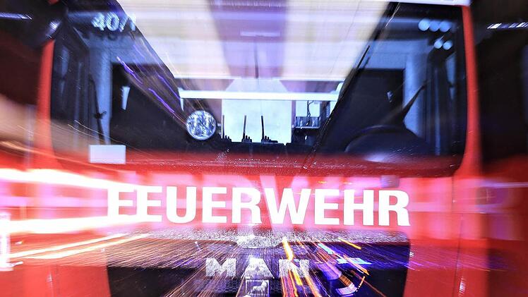 Garage brennt in Rothenkirchen - 50.000 Euro Schaden Symbolbild: Ferdinand Merzbach