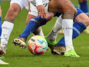 Marktleugast: "Tumultartige Szenen" bei Fußballspiel - Fans geraten in Streit