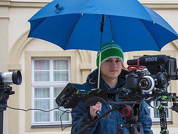 Lukas Miller aus Nürnberg will fünf Extremsportler mit der Videokamera begleiten. Für sein ehrgeiziges Projekt wirbt der 23-jährige Design-Student im Netz um finanzielle Unterstützung. Fotos: Privat